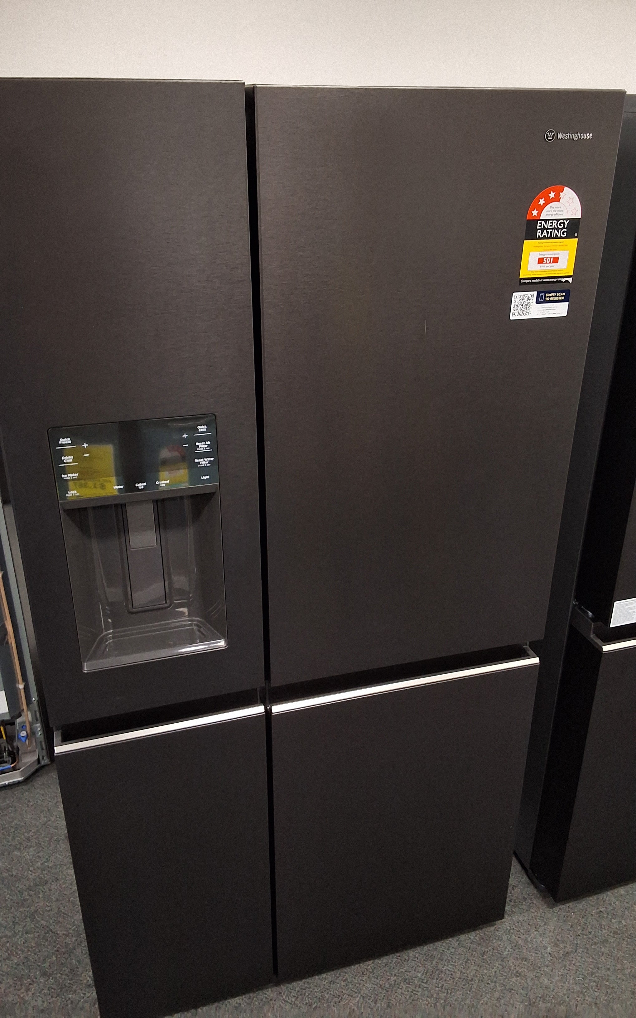 Westinghouse WQE6170BB 609L Quad Door Fridge Matte Black
