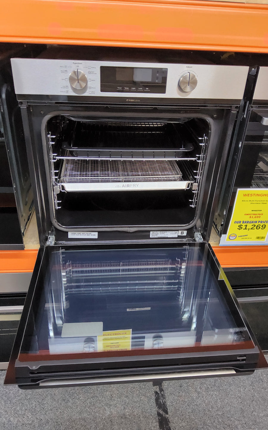 Westinghouse WVEP6716SD 60cm Multi-Function 10 Pyrolytic Oven with AirFry Stainless Steel