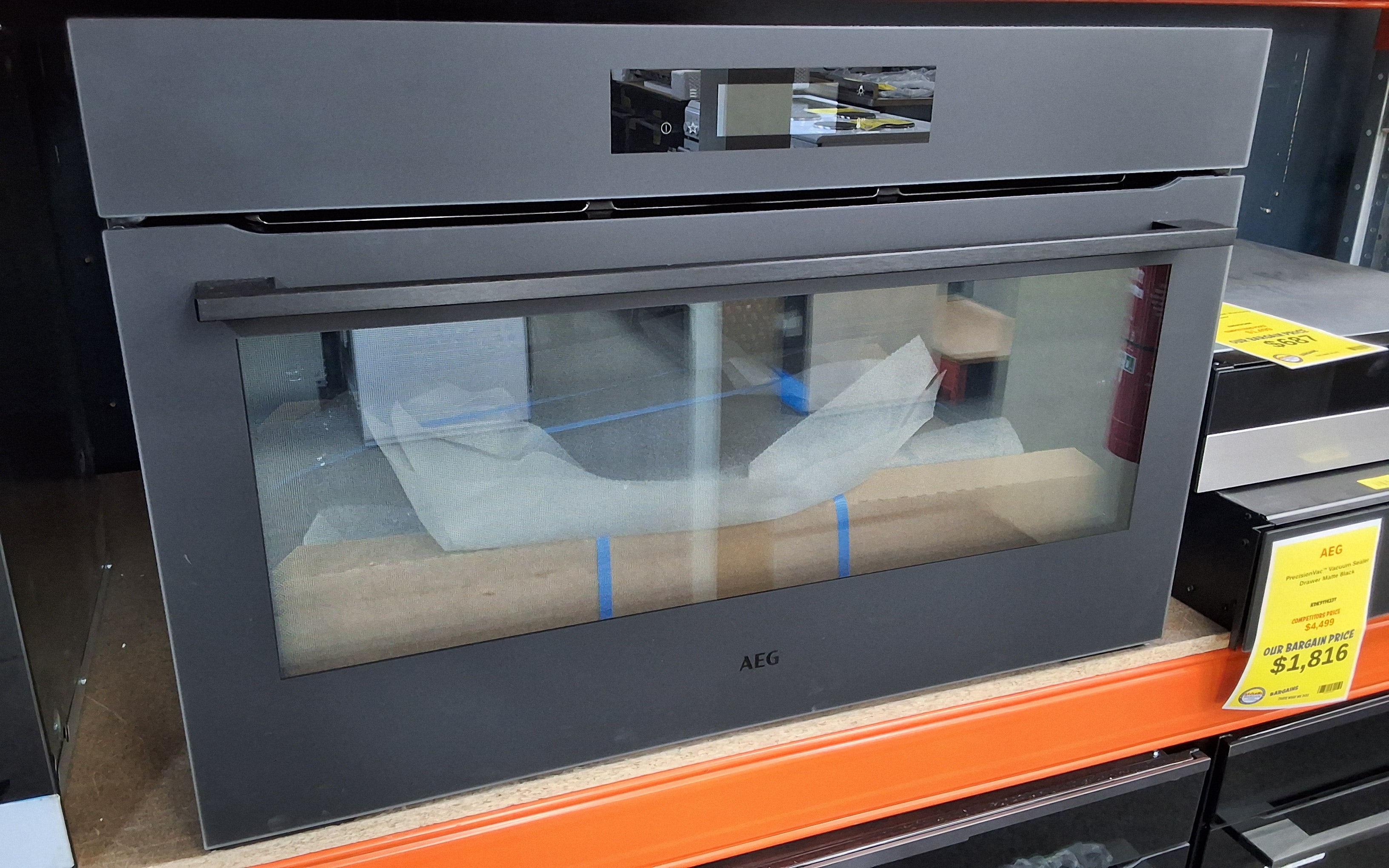 AEG BPK75891PT 900mm SenseCook Pyroluxe Multifunction 16 Oven