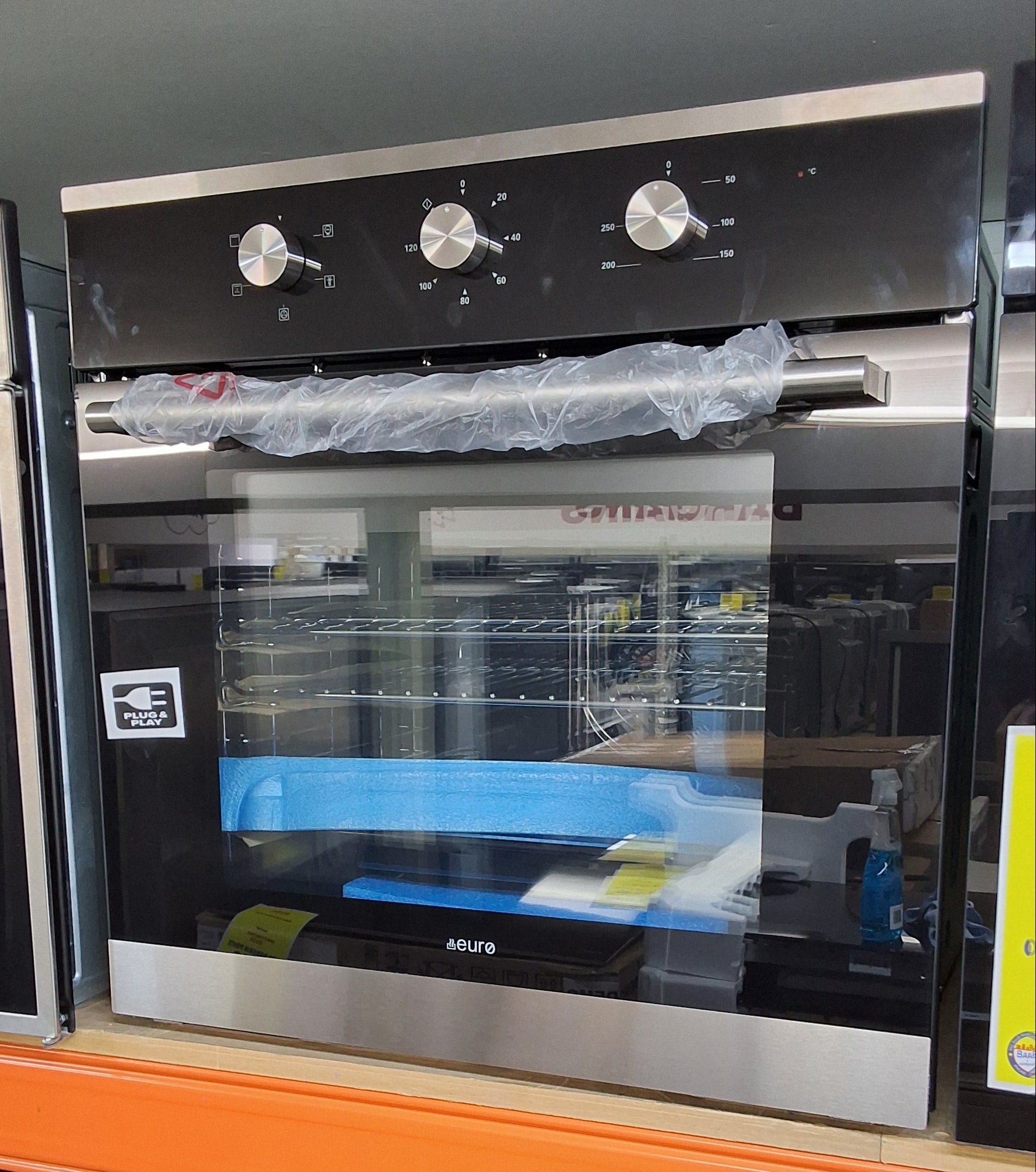 Euro EO604SX 60cm Fan Forced Oven