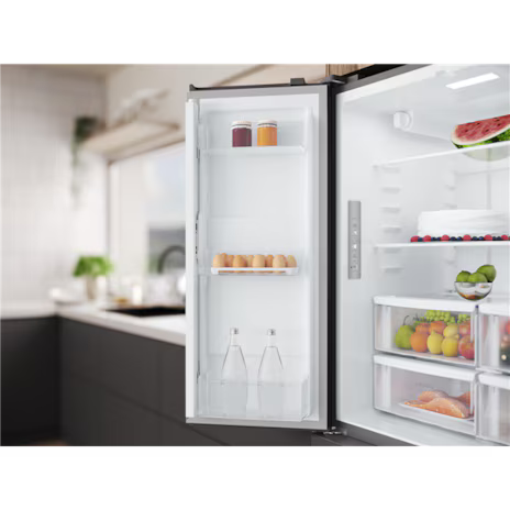 Westinghouse WQE5750BB 564L Quad Door Fridge, Matte Charcoal Black